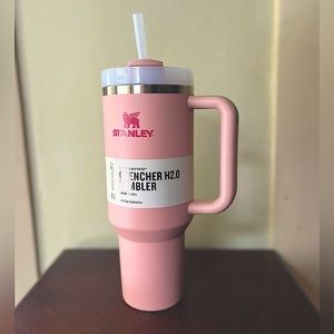 NWT 40oz STANLEY QUENCHER IN PINK DUSK